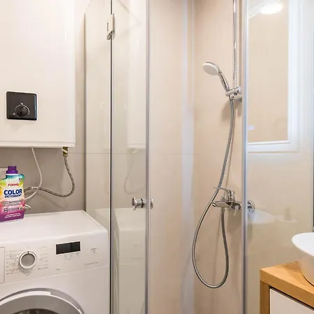 Luxury Ap Blanka - Pool & Panorama In Azur 아파트 산콘스탄틴앤헬레나