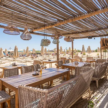 Luxury Ap Blanka - Pool & Panorama In Azur 아파트 *