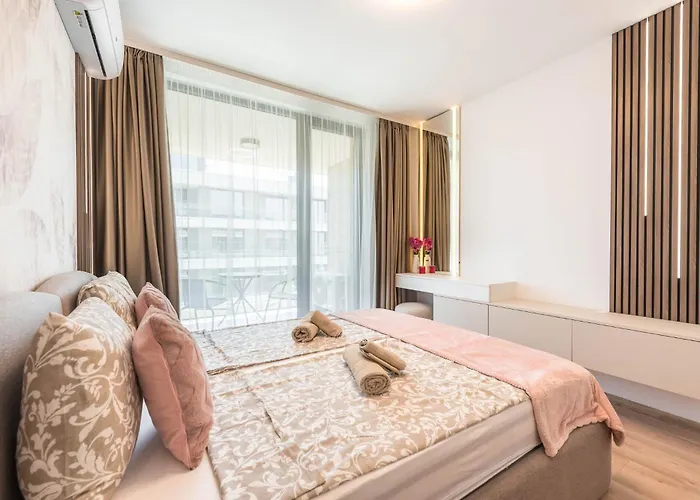 Luxury Ap Blanka - Pool & Panorama In Azur Aziz Konstantin ve Elena